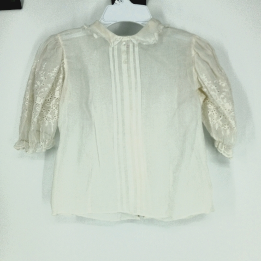 Peaches N' Cream Size 8 White Eyelet Puff Sleeve Vintage Girls ButtonBack Blouse